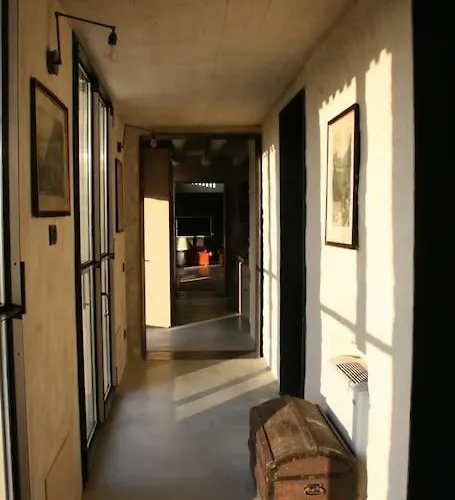 Brick House Lejlighed